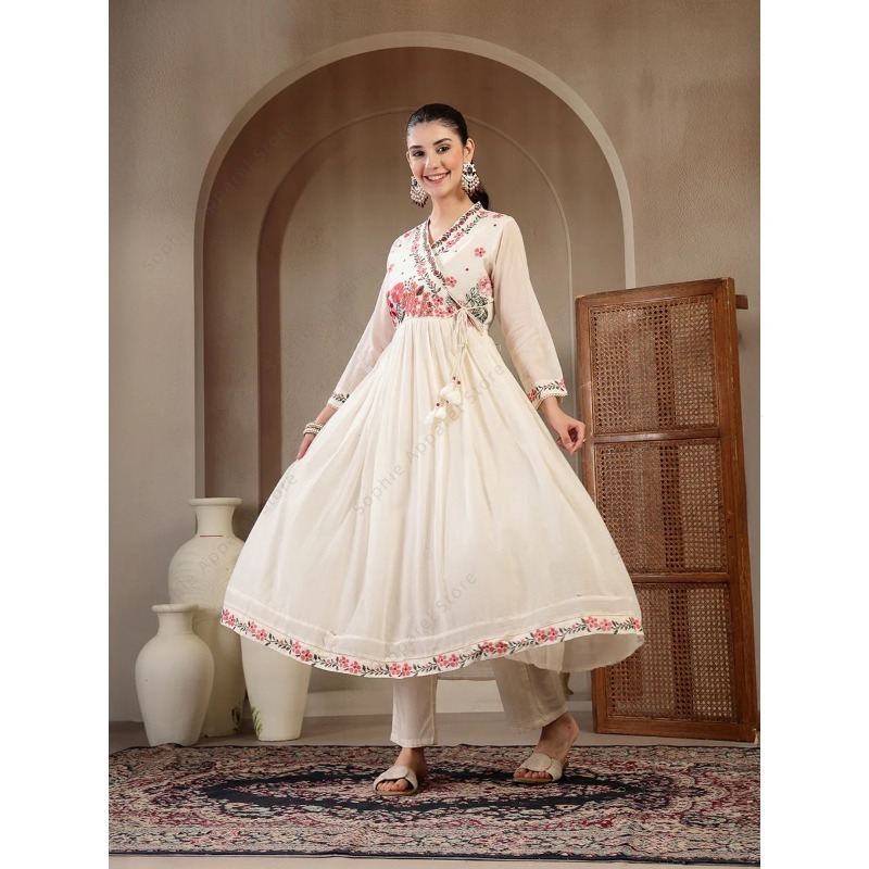 White Cotton Anarkali Kurti Se - Summer Clothing India recension och pris