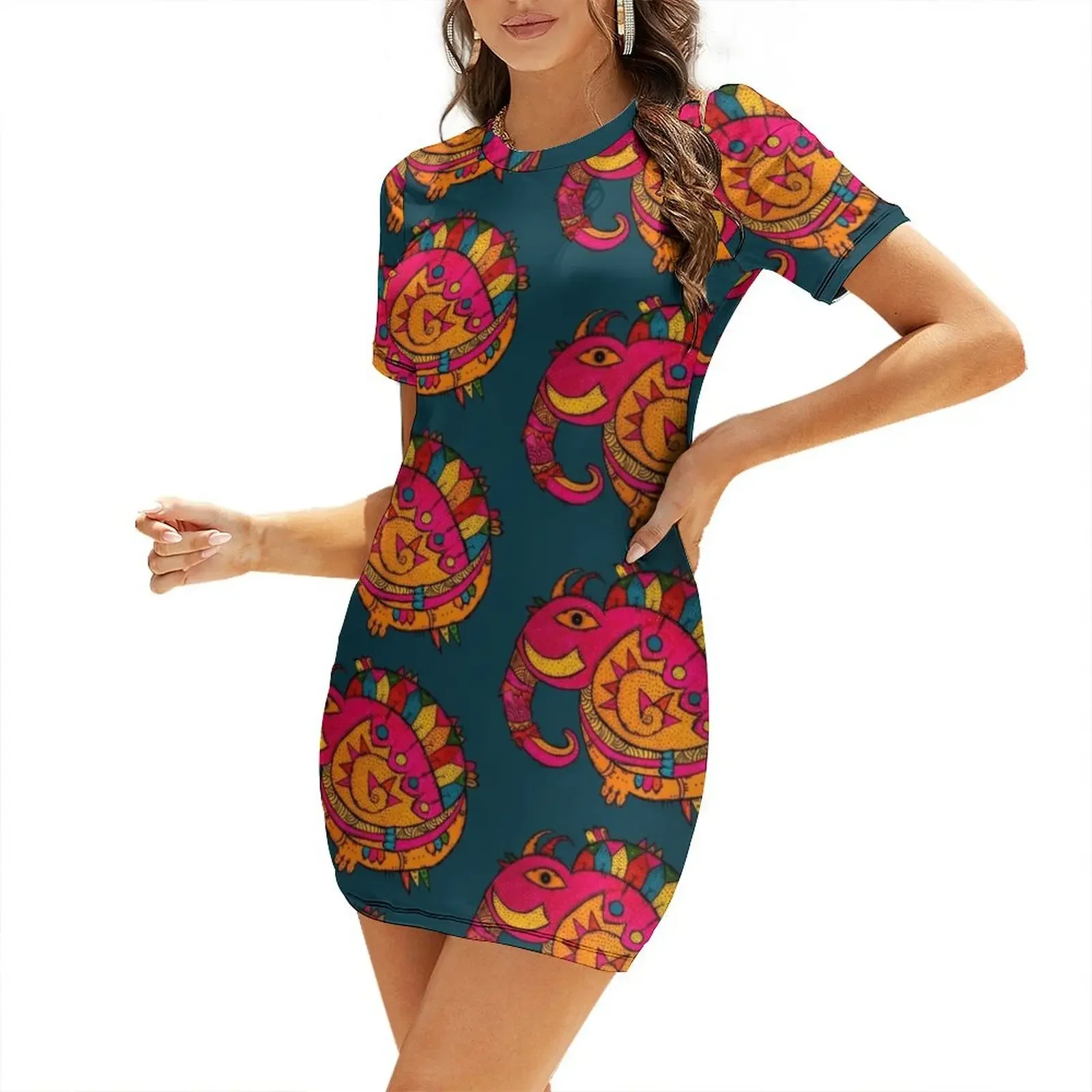 Elephant in beautiful India by - Summer Clothing India recension och pris